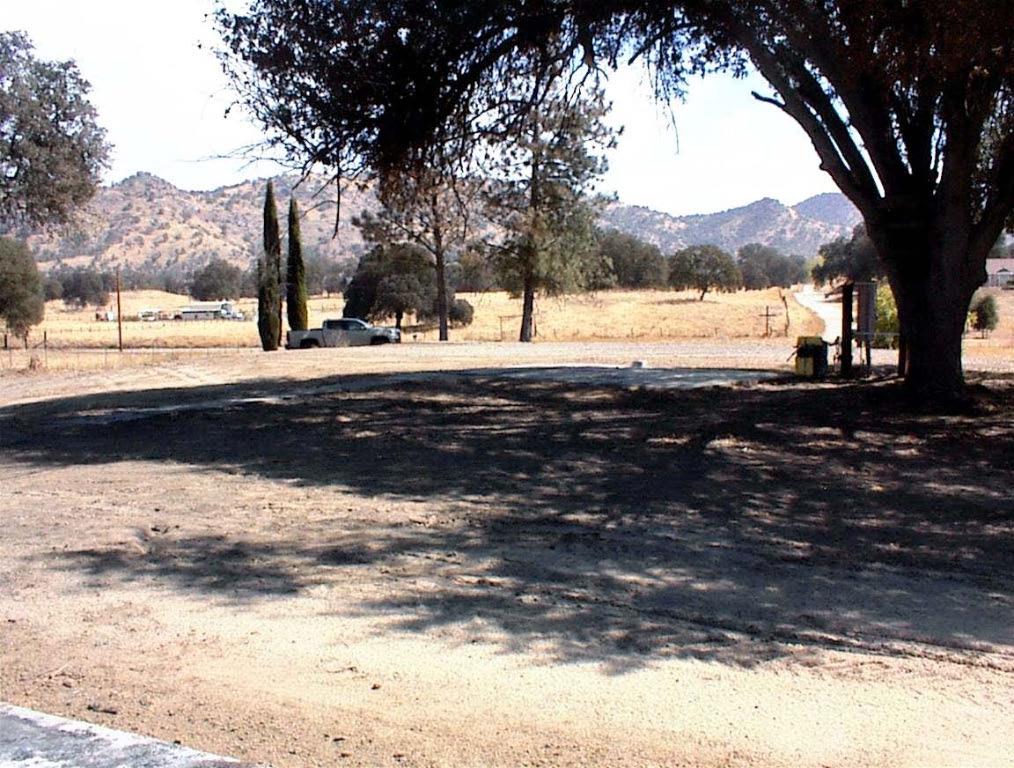 32351 Indian Guide Road Squaw Valley, CA 93675 - Photo 12 of 18 Gallery Image 12