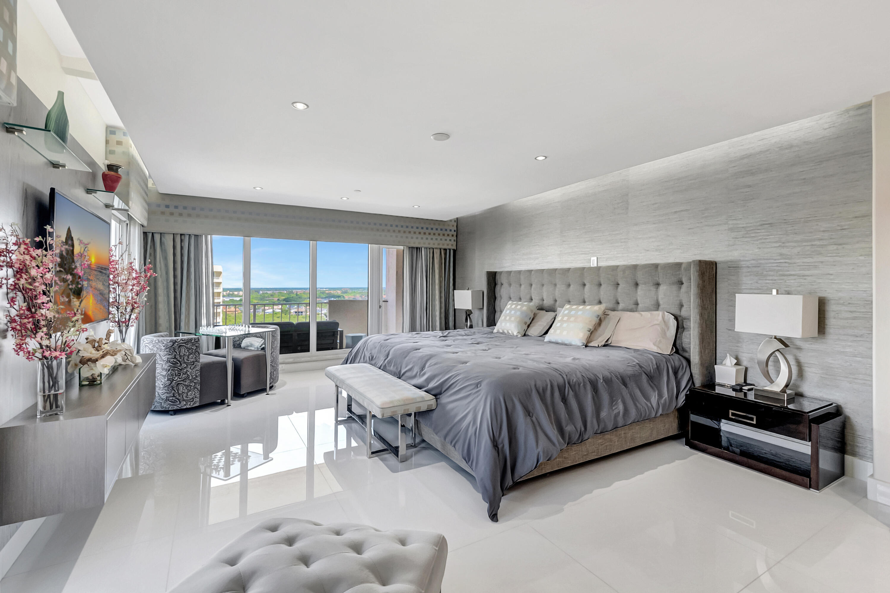 4301 North Ocean Boulevard, Unit 1708 Boca Raton, FL 33431 - Photo 33 of 91 PRIMARY SUITE