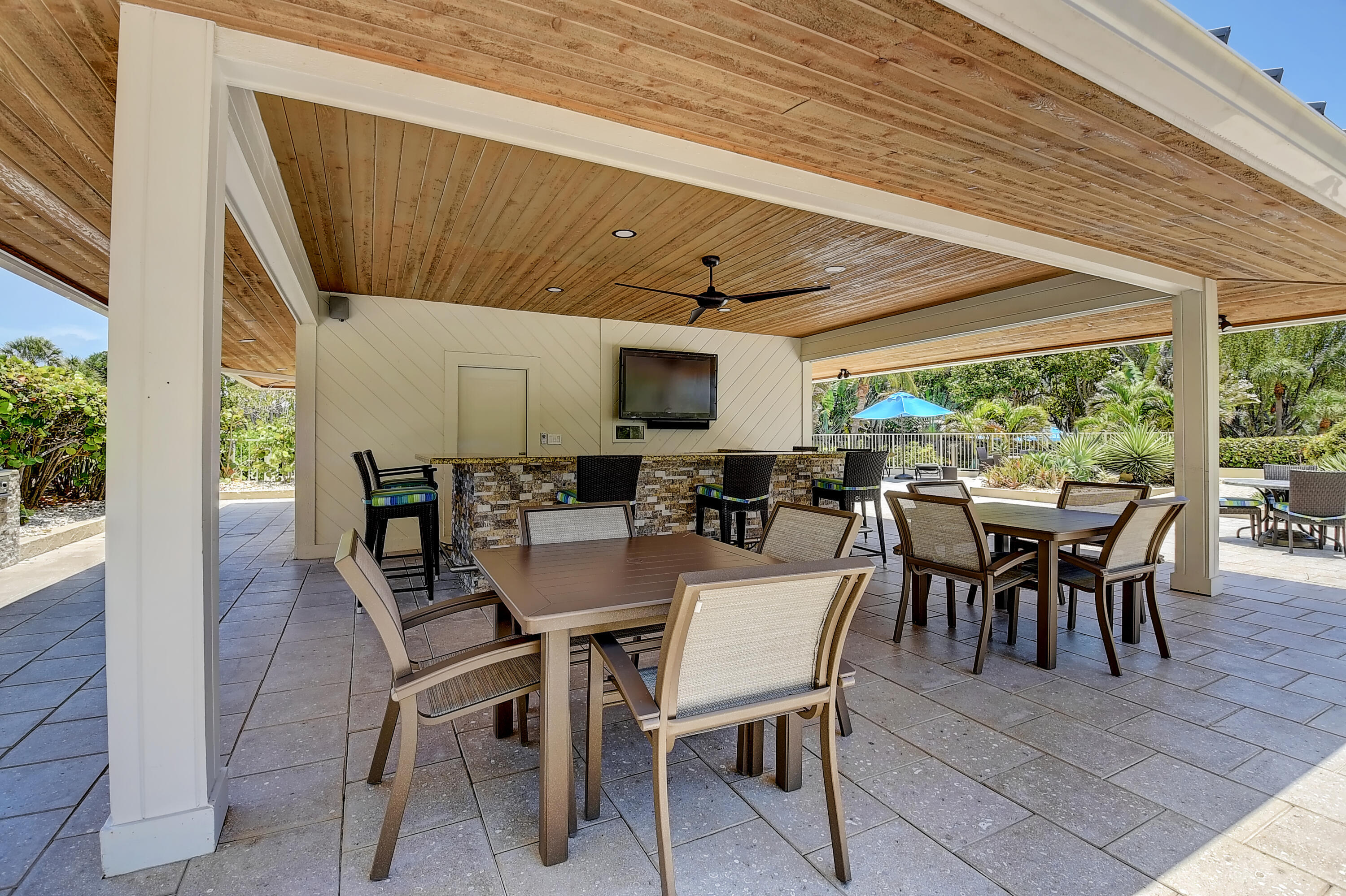 4301 North Ocean Boulevard, Unit 1708 Boca Raton, FL 33431 - Photo 63 of 91 OUTDOOR DINING AREA