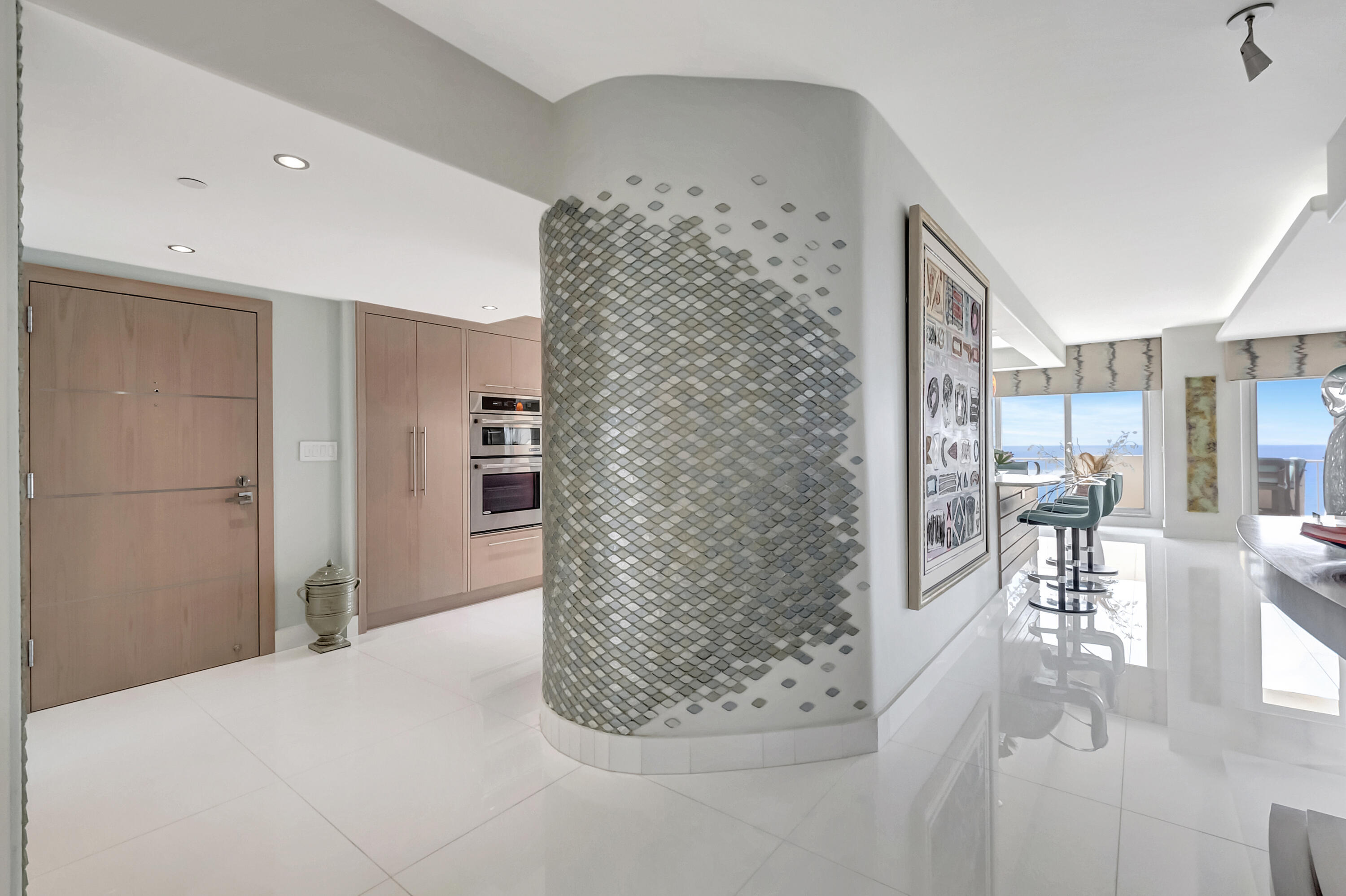 4301 North Ocean Boulevard, Unit 1708 Boca Raton, FL 33431 - Photo 7 of 91 FOYER ENTRANCE