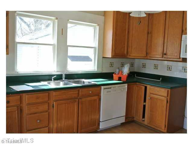 246 Spring Street Mocksville, NC 27028 - Photo 3 of 4 Kitchen.