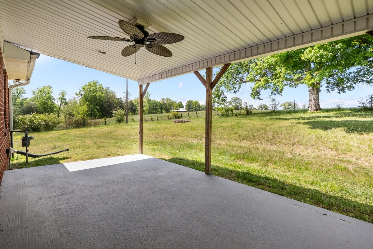 1720 Duke Loop Dickson, TN 37055 - Photo 35 of 38