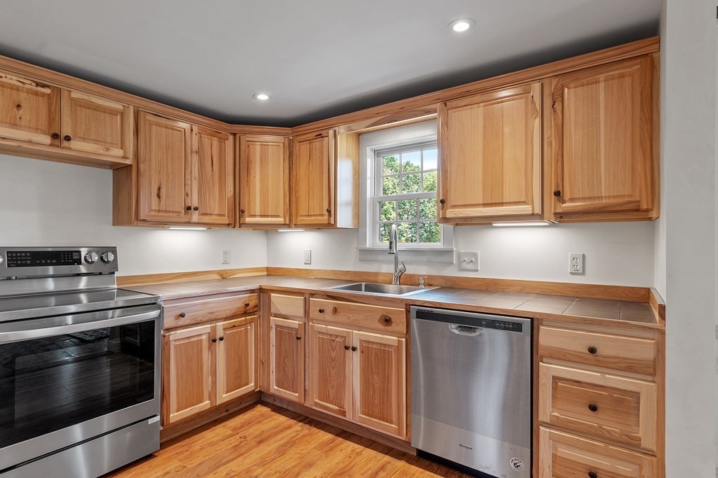 176 Orange Road Warwick, MA 01378 - Photo 7 of 39 Gallery Image 7