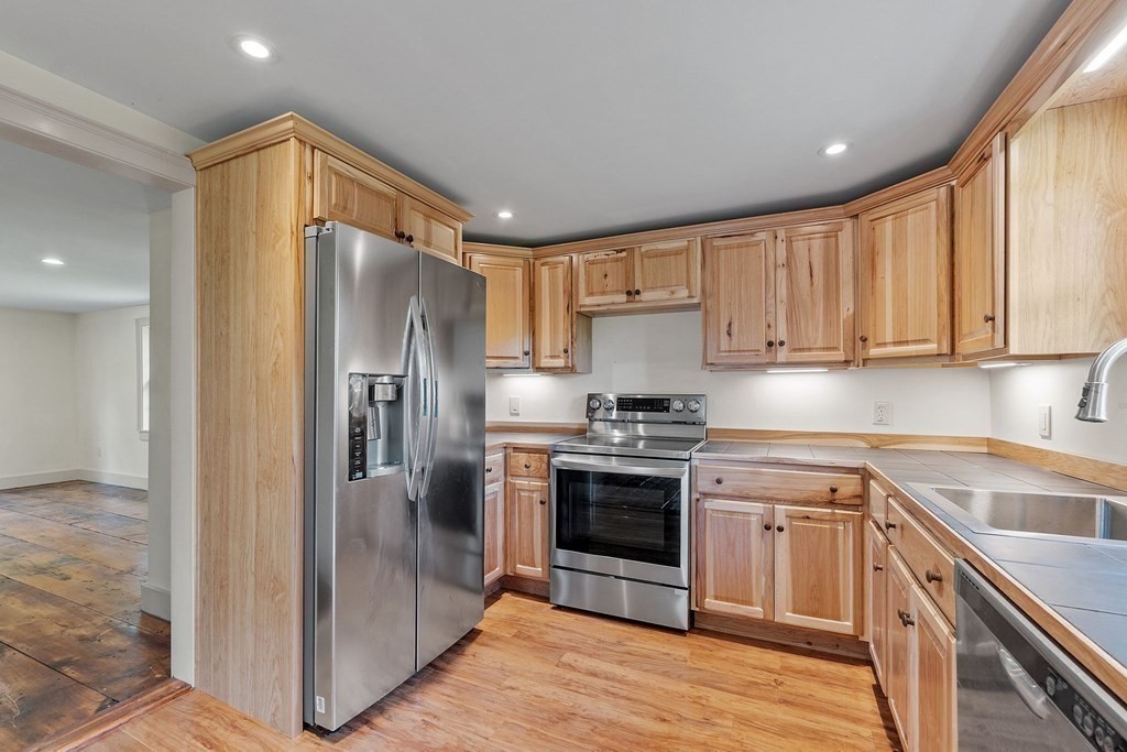 176 Orange Road Warwick, MA 01378 - Photo 8 of 39 Gallery Image 8