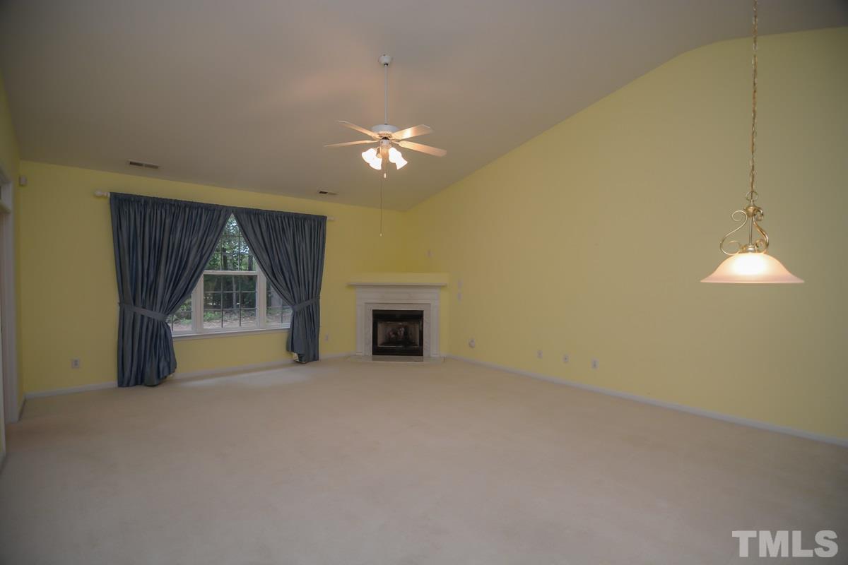10401 Dapping Drive Raleigh, NC 27614 - Photo 11 of 25