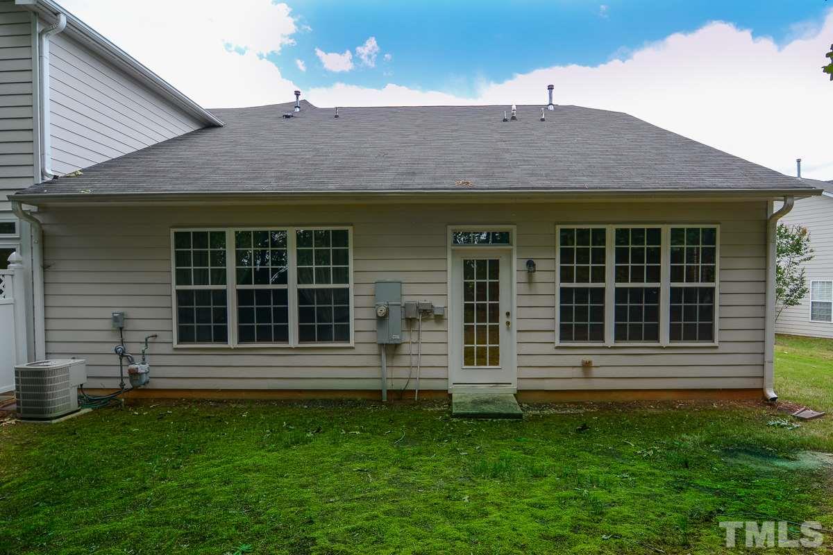 10401 Dapping Drive Raleigh, NC 27614 - Photo 5 of 25