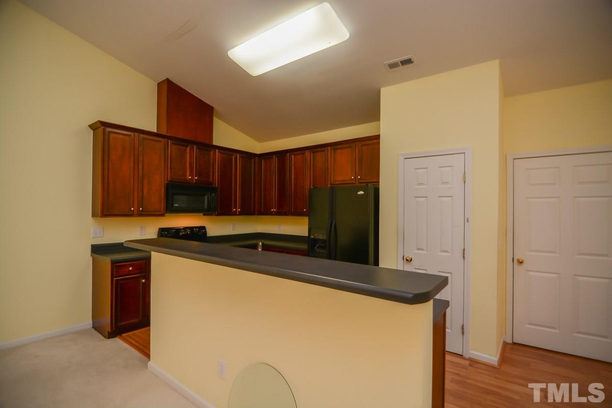 10401 Dapping Drive Raleigh, NC 27614 - Photo 9 of 25