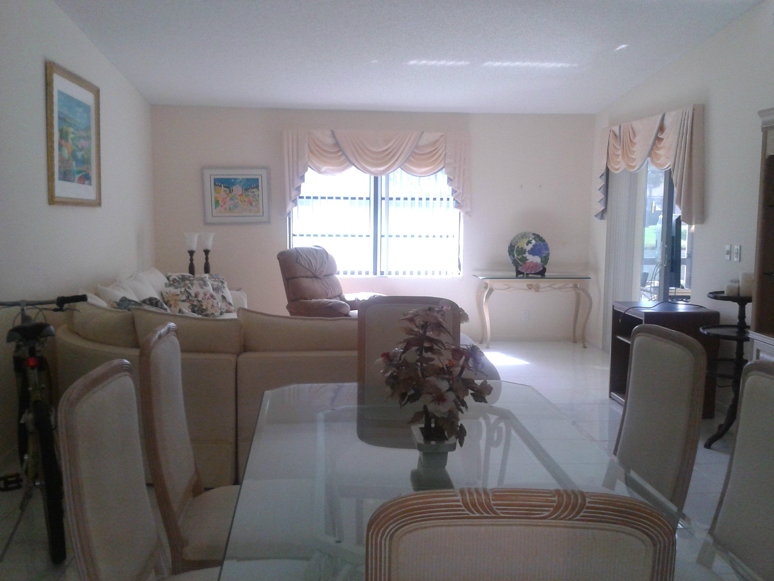 8326 Springlake Drive Boca Raton, FL 33496 - Photo 4 of 11 Dining Room Area