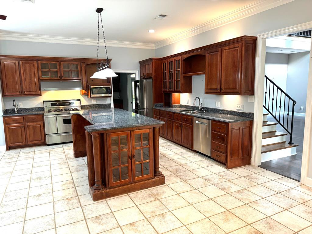 1092 Carpenter Lane Summit, MS 39666 - Photo 2 of 63 Kitchen