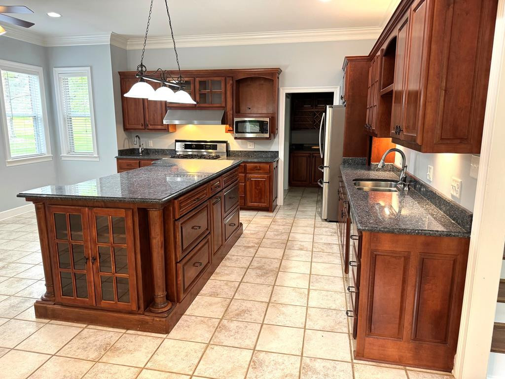 1092 Carpenter Lane Summit, MS 39666 - Photo 3 of 63 Kitchen