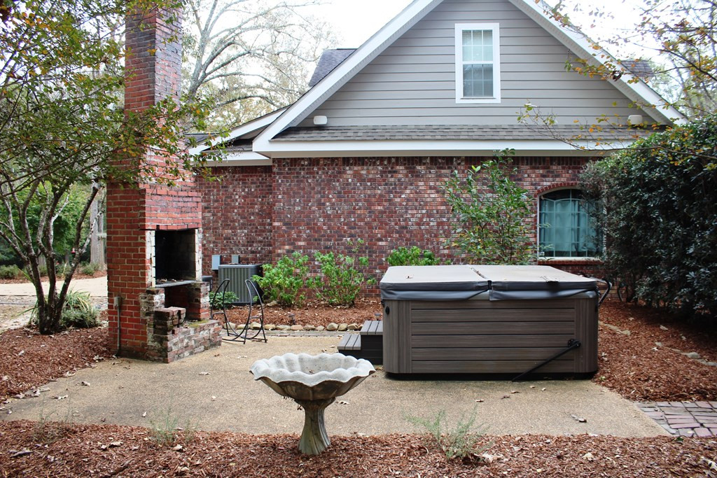 1092 Carpenter Lane Summit, MS 39666 - Photo 36 of 63 Outdoor Fireplace