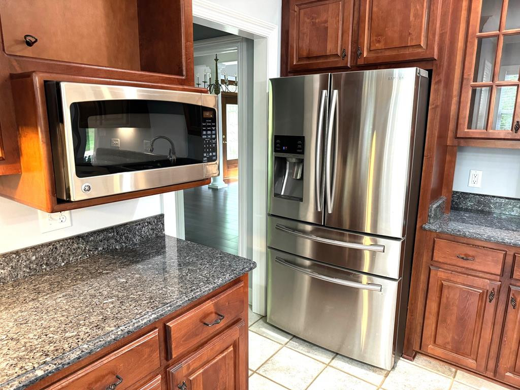 1092 Carpenter Lane Summit, MS 39666 - Photo 7 of 63 Kitchen