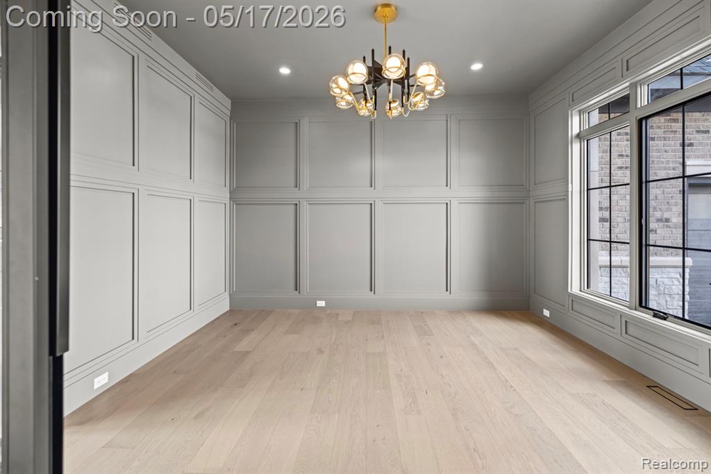 4592 Pinnacle Boulevard Rochester, MI 48306 - Photo 4 of 20