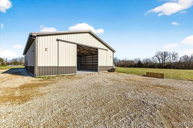 $899,000 | 22710 State Hwy O, Marthasville, MO 63357