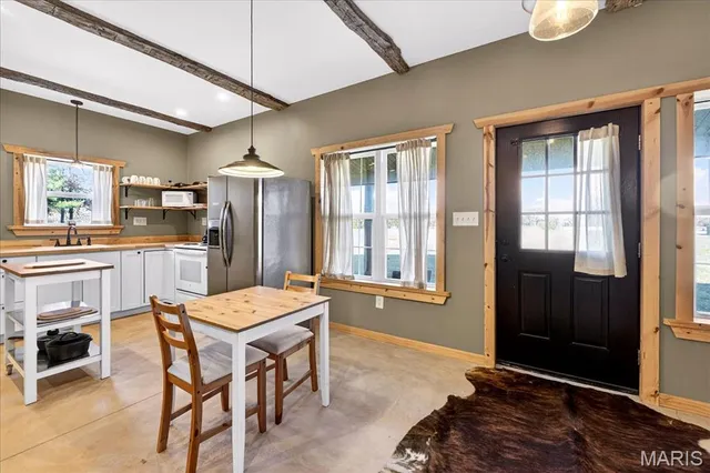 $899,000 | 22710 State Hwy O, Marthasville, MO 63357