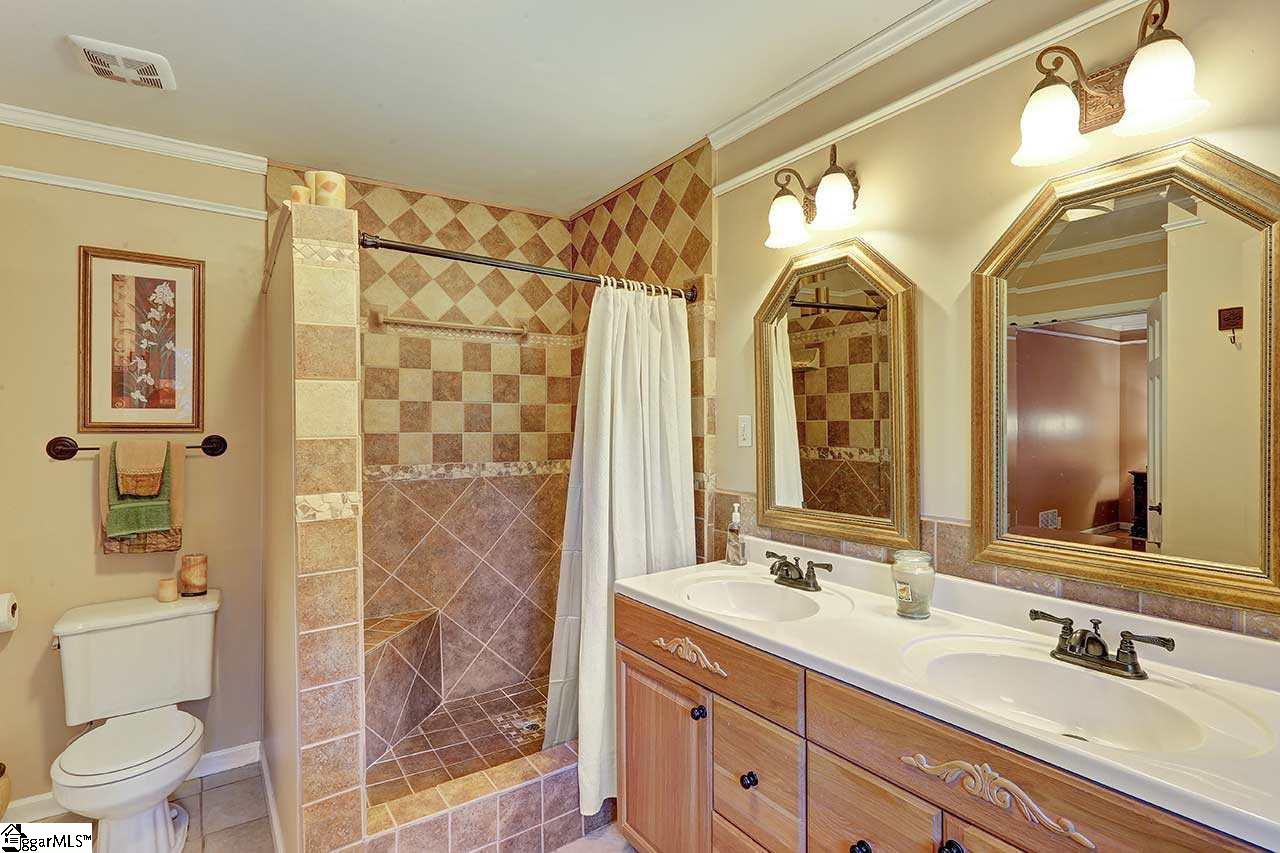 205 Edwards Mill Road Taylors, SC 29687 - Photo 14 of 31 Gallery Image 14