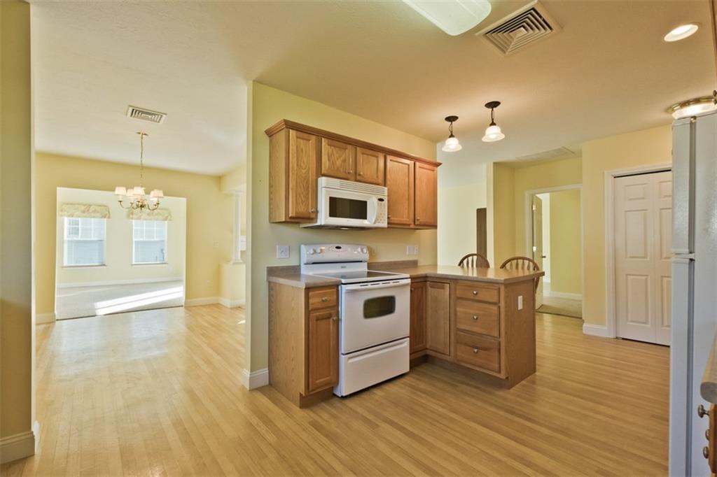 36 Kavanaugh Road, Unit 36 Old Orchard Beach, ME 04064 - Photo 17 of 35 Photo