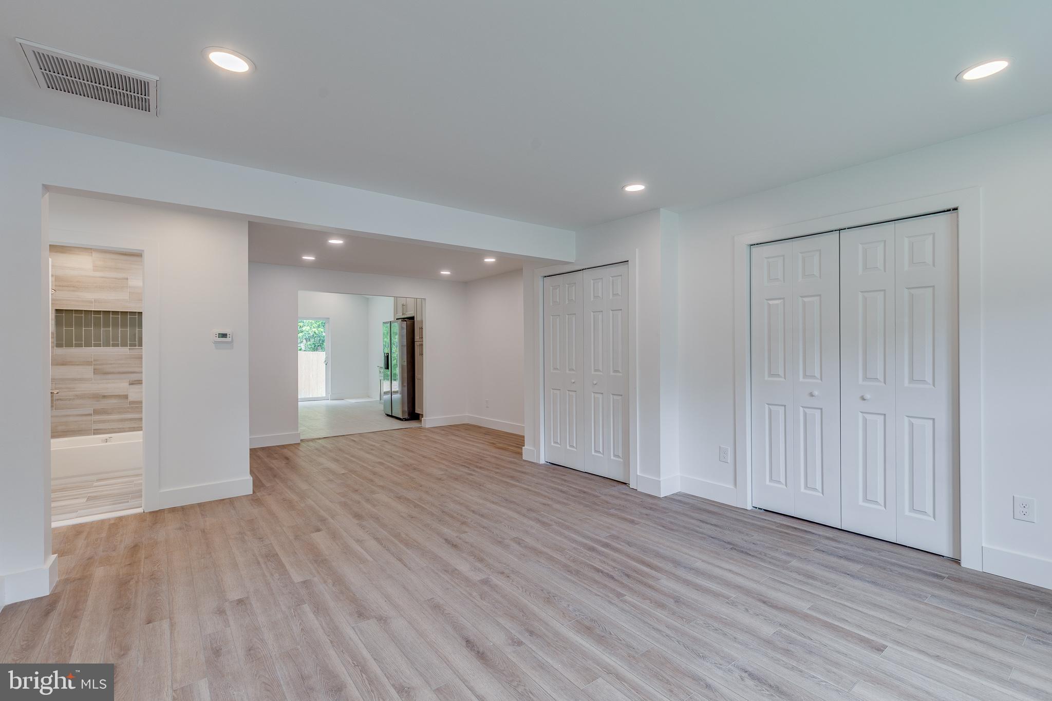 206 Kinsley Road Pemberton, NJ 08068 - Photo 5 of 29