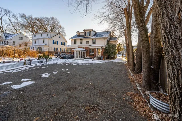 $726,000 | 631 Union Avenue, Elizabeth, NJ 07208