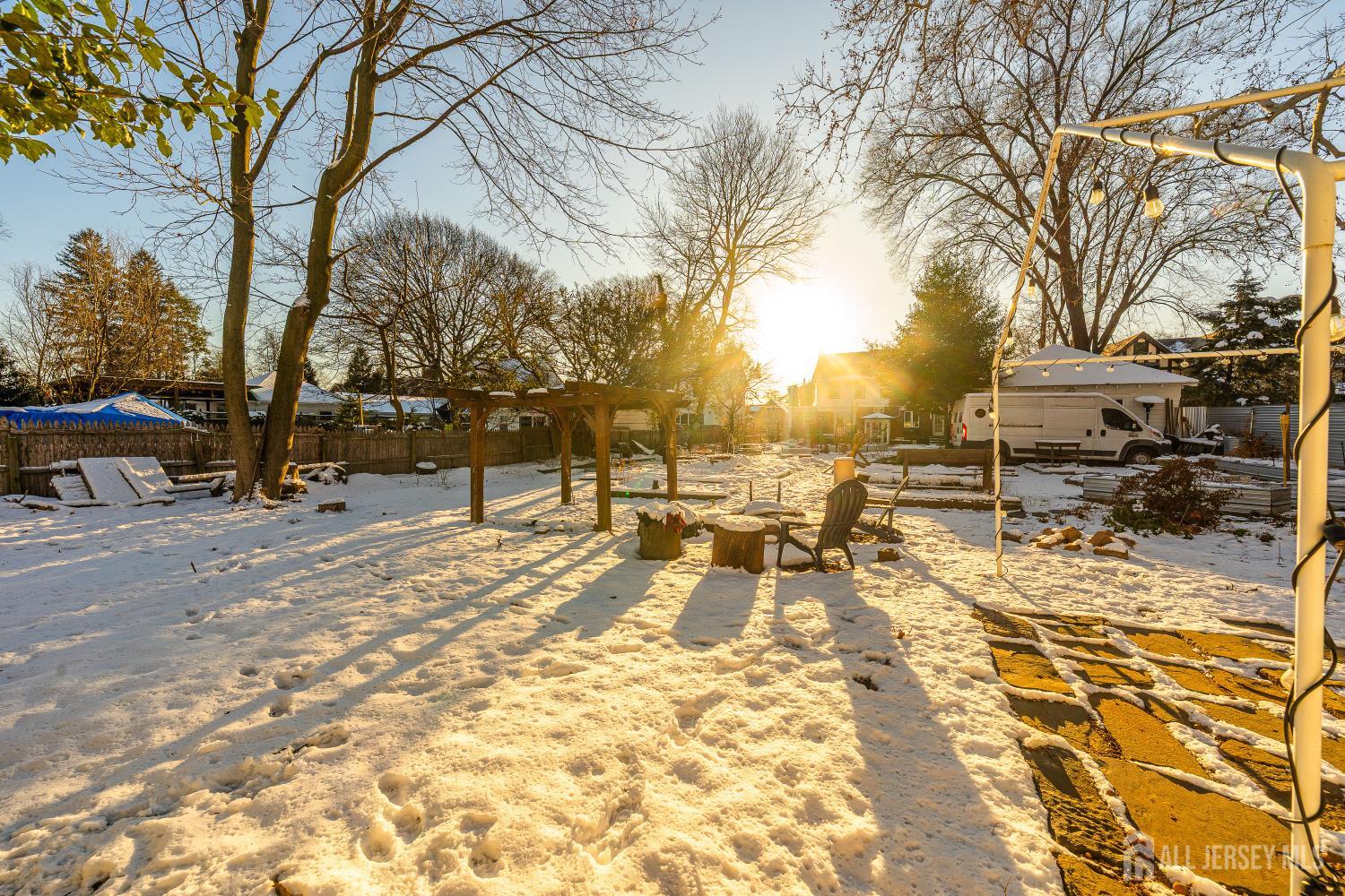 631 Union Avenue Elizabeth, NJ 07208 - Photo 29 of 30 a view of city view