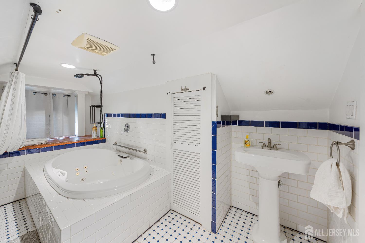 631 Union Avenue Elizabeth, NJ 07208 - Photo 5 of 30