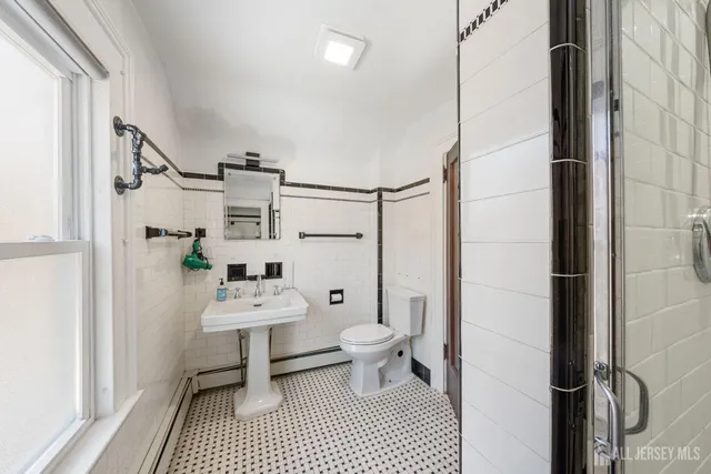 $726,000 | 631 Union Avenue, Elizabeth, NJ 07208