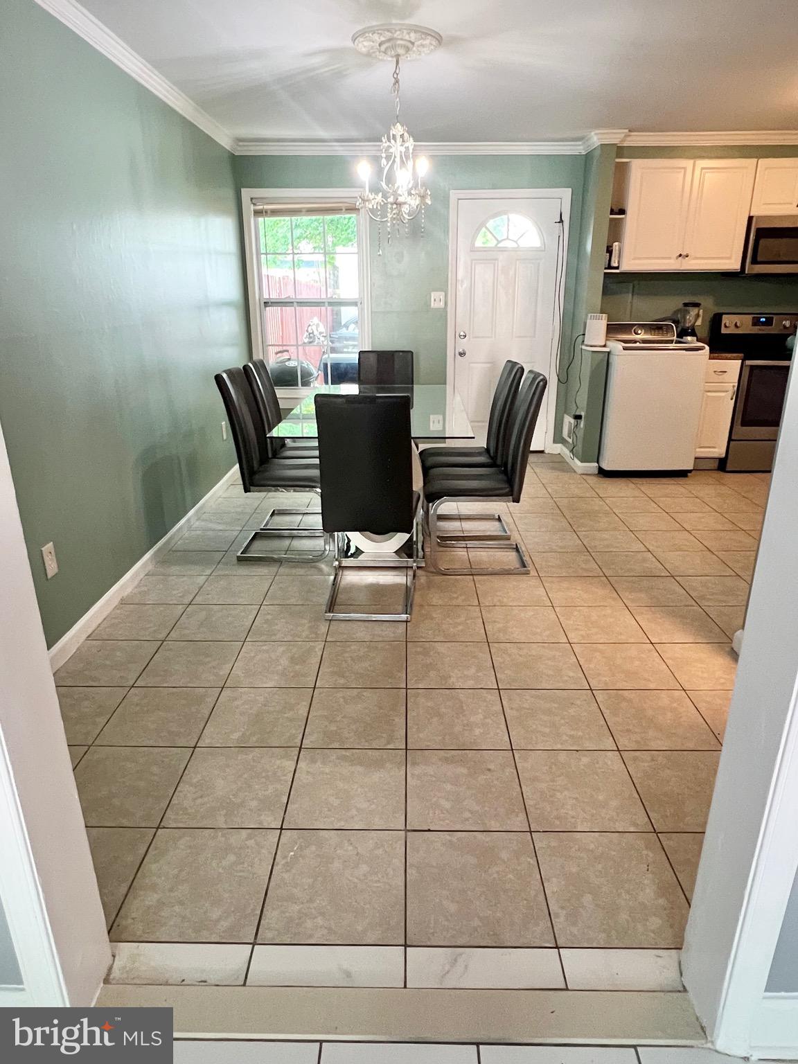9837 Buckner Road Manassas, VA 20110 - Photo 3 of 12 Gallery Image 3