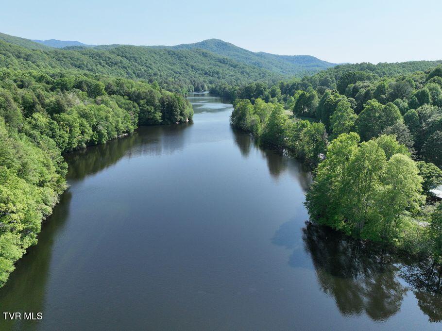 1768 Ripshin Mountain Road, Unit 54 Roan Mountain, TN 37687 - Photo 20 of 26 20