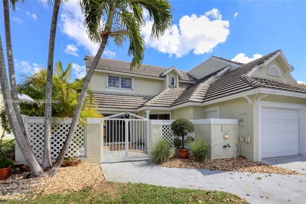 $4,200 | 4761 Northwest 98th Place, Doral, FL 33178