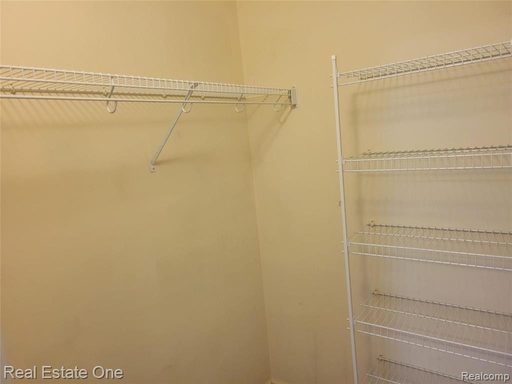 3562 Tremonte Circle, Unit 127 Rochester, MI 48306 - Photo 17 of 28