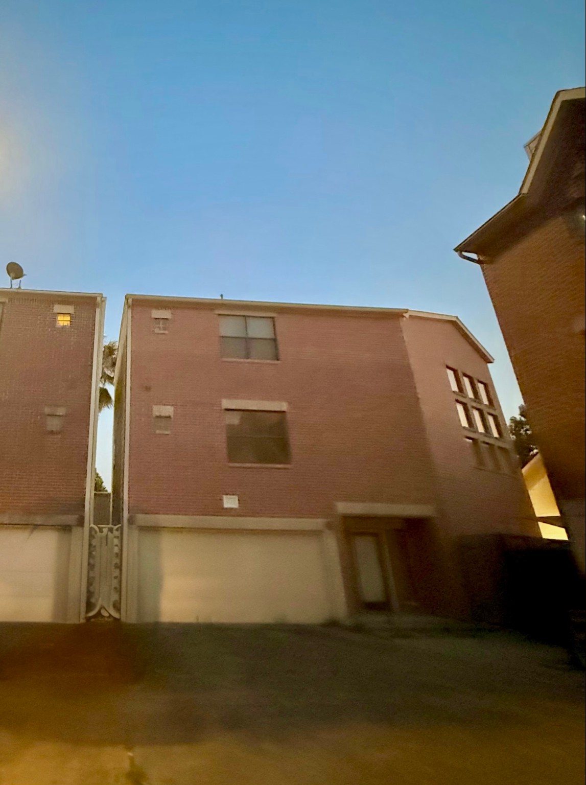 5509 Cornish Street Houston, TX 77007 - Photo 12 of 15 a view of outdoor space