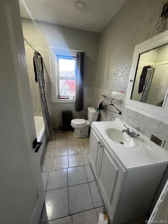 $3,200 | 348 Garden Avenue, Mount Vernon, NY 10553