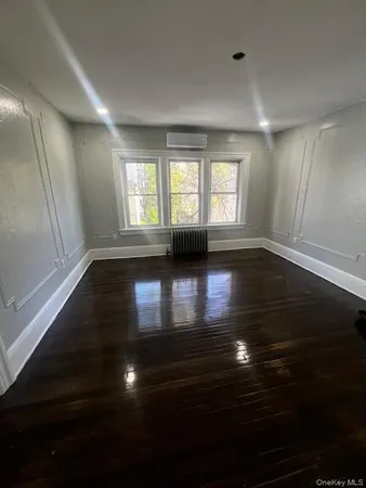 $3,200 | 348 Garden Avenue, Mount Vernon, NY 10553