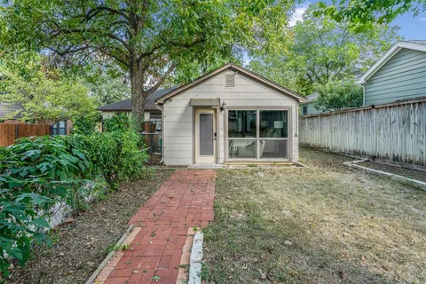 $480,000 | 2312 Carleton Avenue, Fort Worth, TX 76107