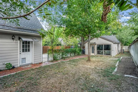 $480,000 | 2312 Carleton Avenue, Fort Worth, TX 76107