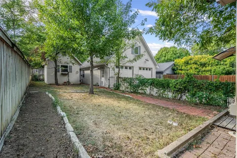 $480,000 | 2312 Carleton Avenue, Fort Worth, TX 76107