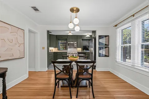 $480,000 | 2312 Carleton Avenue, Fort Worth, TX 76107