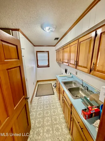 $340,000 | 2907 Highway 8, Cleveland, MS 38732