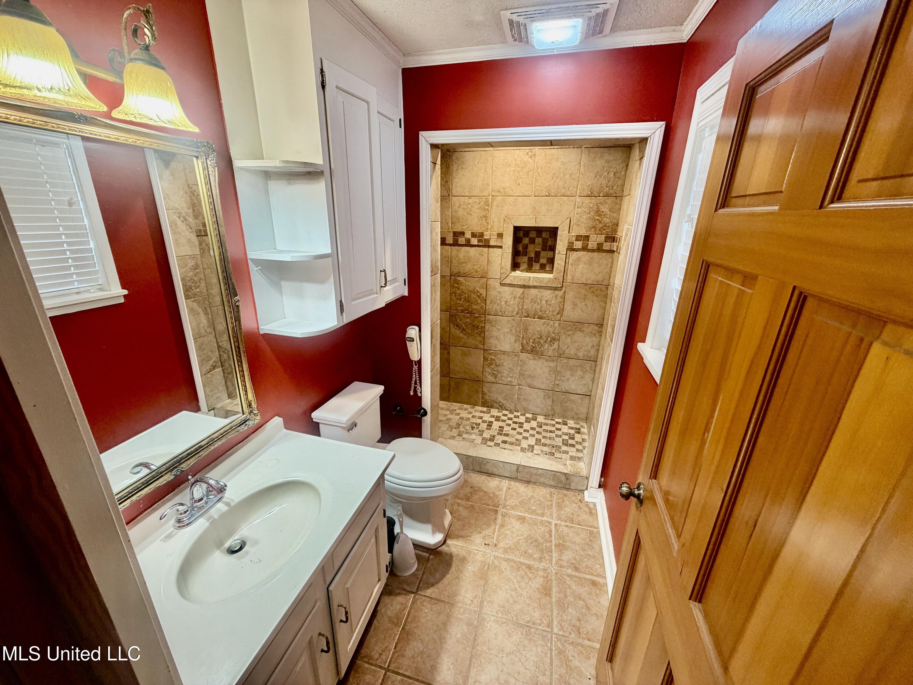 2907 Highway 8 Cleveland, MS 38732 - Photo 17 of 24 IMG_1553