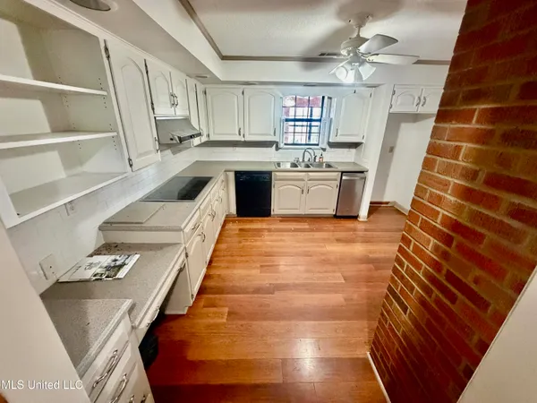 $340,000 | 2907 Highway 8, Cleveland, MS 38732