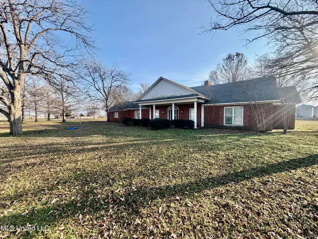 $340,000 | 2907 Highway 8, Cleveland, MS 38732