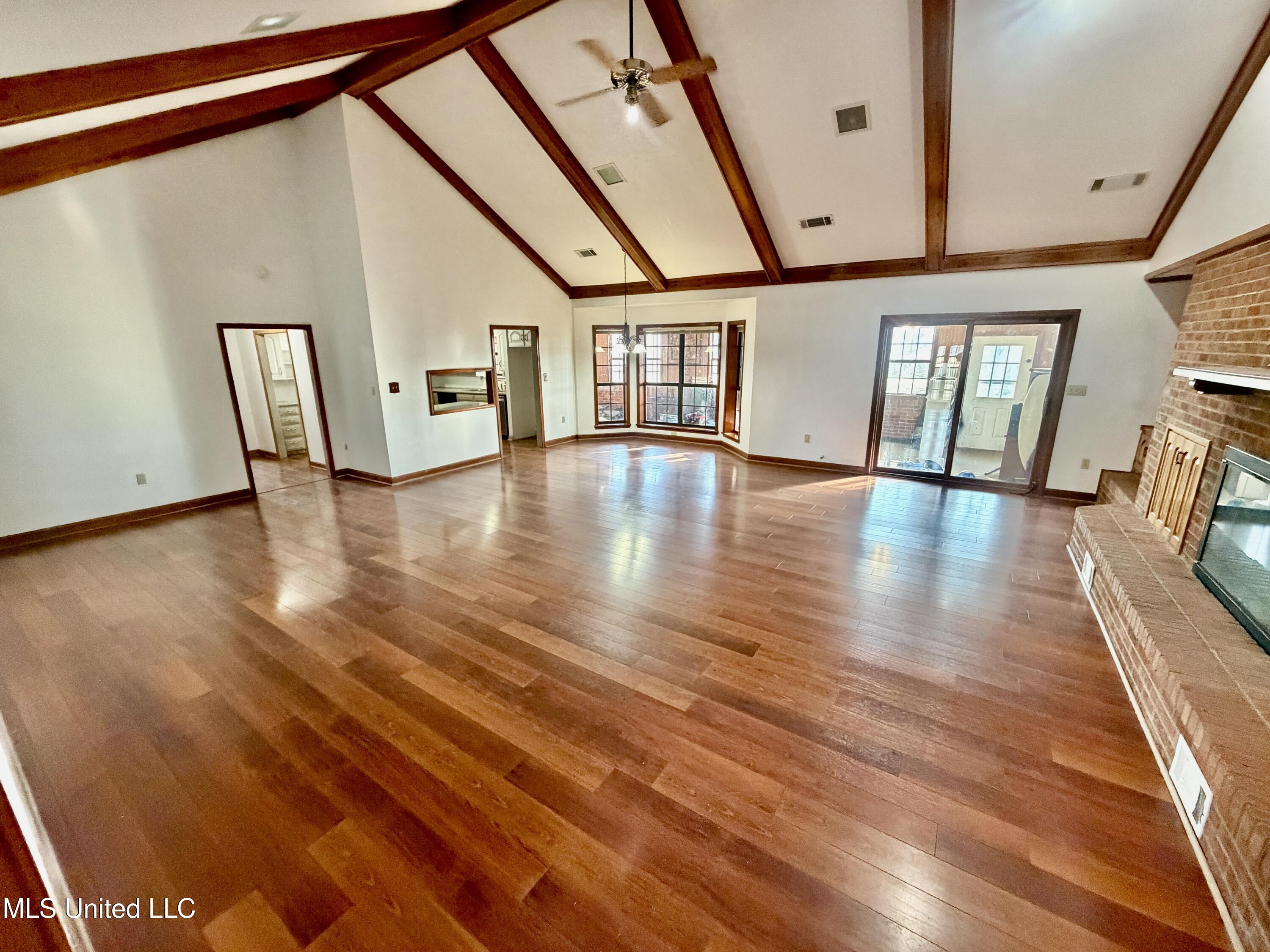 2907 Highway 8 Cleveland, MS 38732 - Photo 4 of 24 IMG_1557