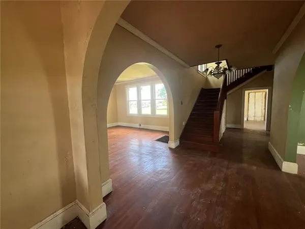 $359,000 | 305 East 2nd Street, Thibodaux, LA 70301