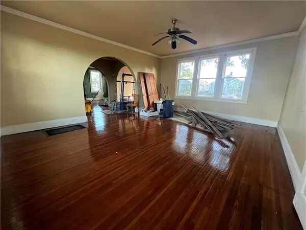 $359,000 | 305 East 2nd Street, Thibodaux, LA 70301