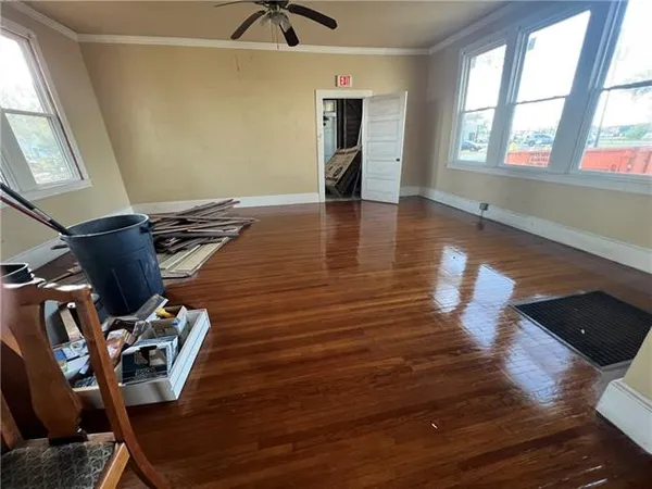 $359,000 | 305 East 2nd Street, Thibodaux, LA 70301