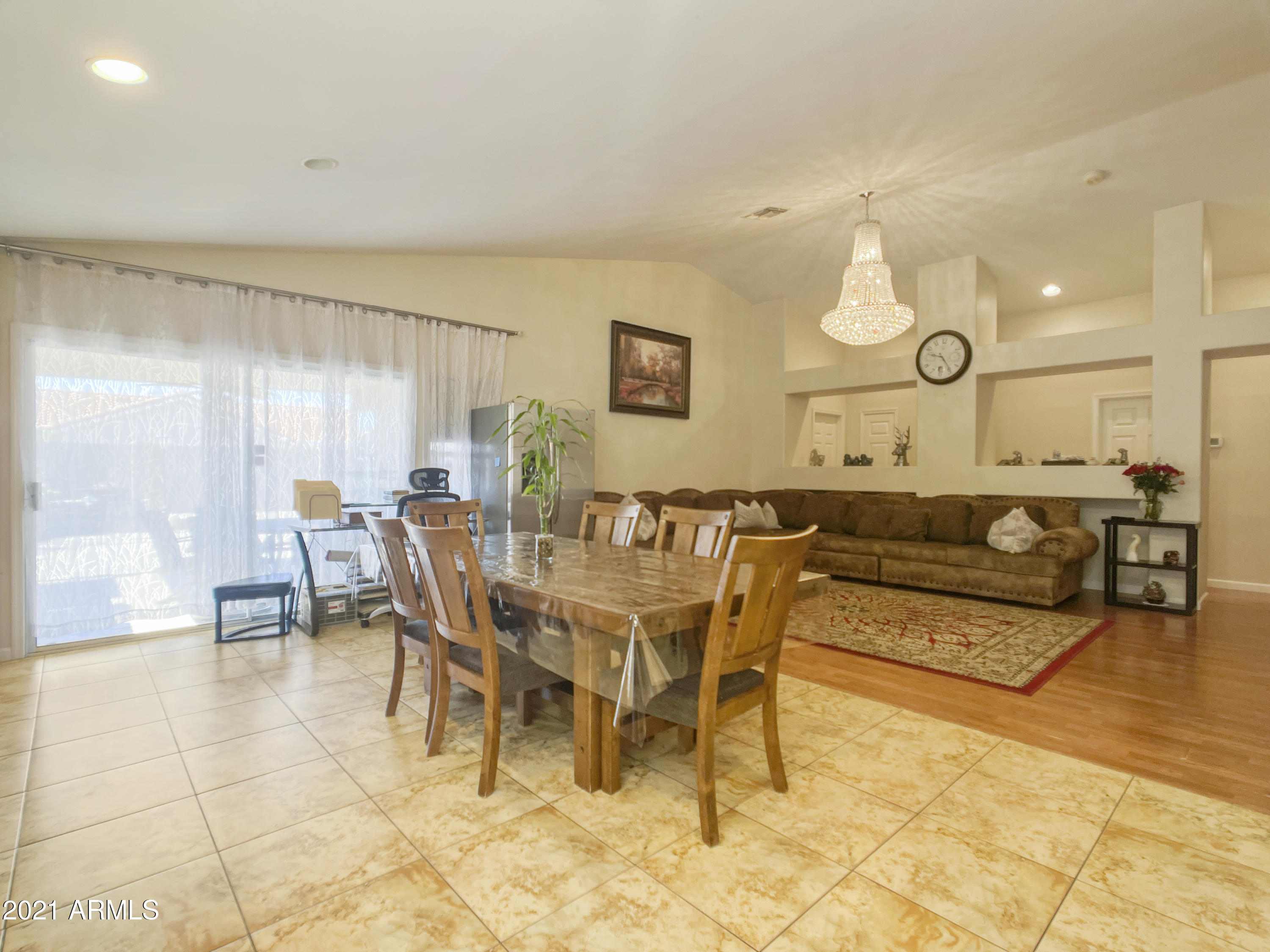 4019 West Bloomfield Road Phoenix, AZ 85029 - Photo 13 of 26 Eat-in kitchen
