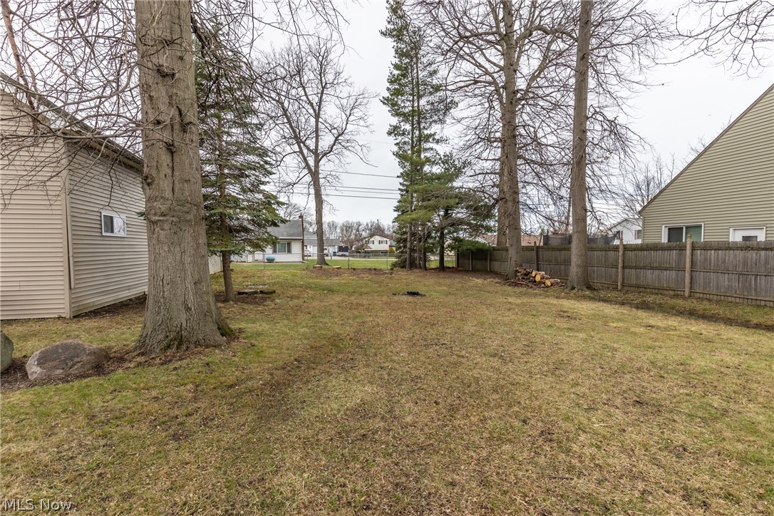 338 Fairfax Road Vermilion, OH 44089 - Photo 23 of 24 Giant 6 Parcel Lot!