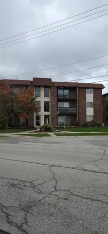 $1,700 | 17701 Park Boulevard, Unit 304, Lansing, IL 60438
