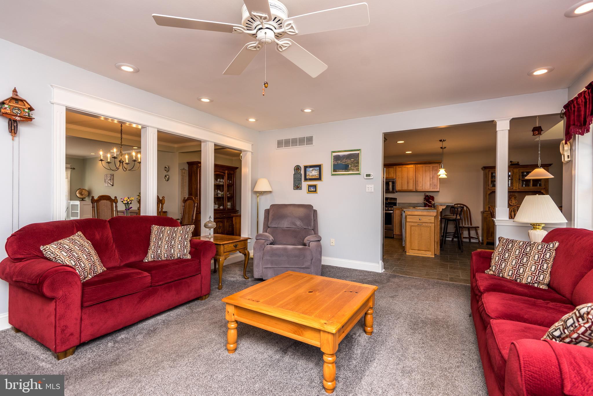 72 Acorn Drive Warminster, PA 18974 - Photo 8 of 33