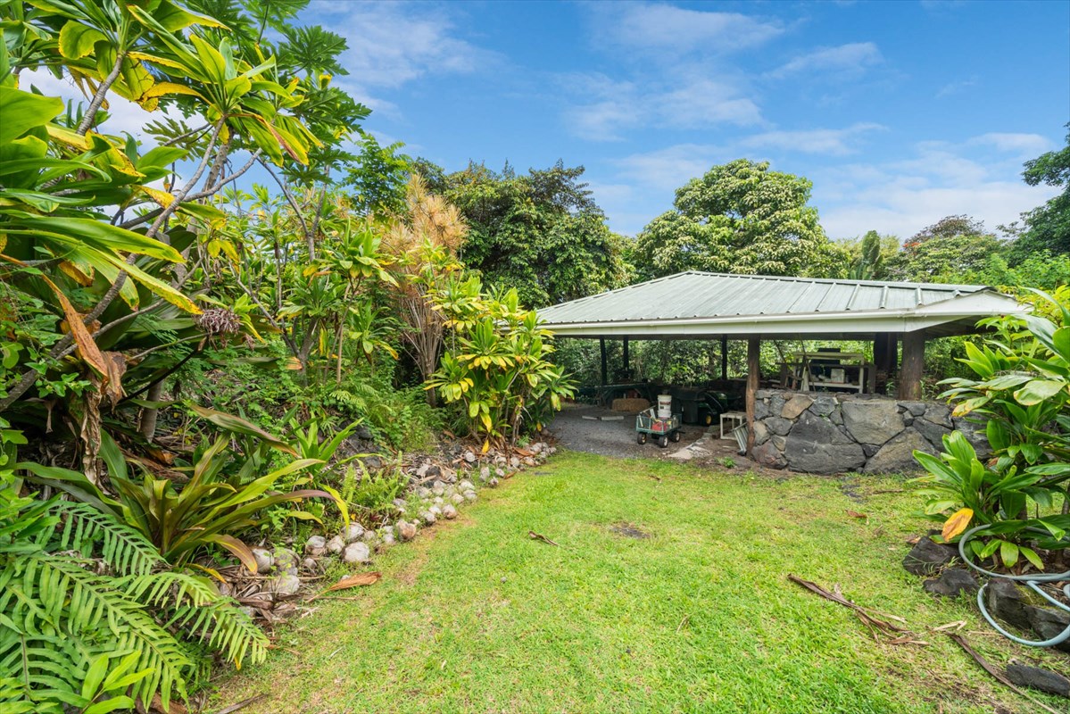 83-5594 Middle Keei Road, Unit 2 Captain Cook, HI 96704 - Photo 5 of 30 Gallery Image 5